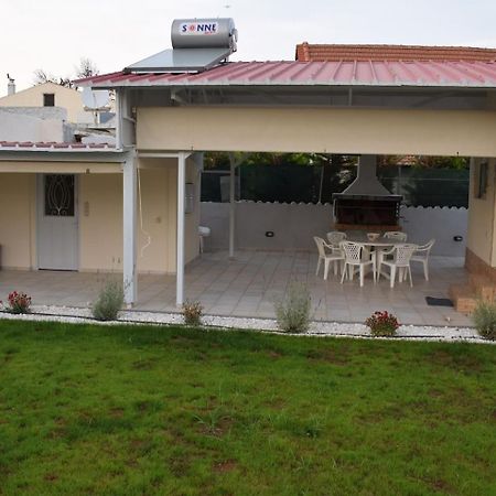 R Apartment Artemida  Ngoại thất bức ảnh